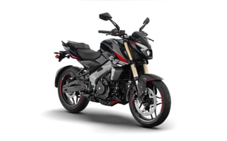 Bajaj Pulsar NS400z की कीमत में 14,000 रुपये की कटौती, अब 1.94 लाख रुपये में मिलेगी