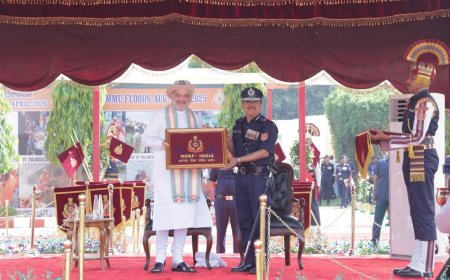केंदीय गृहमंत्री अमित शाह ने गाजियाबाद एनडीआरएफ को प्रेसिडेंट्स कलर प्रदान किया