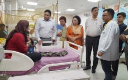 सिखों के पवित्र स्थल हेमकुंड साहिब के कपाट खुले, तीन हजार श्रद्धालुओं ने किए दर्शन