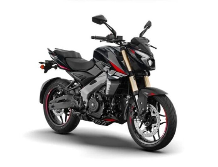Bajaj Pulsar NS400z की कीमत में 14,000 रुपये की कटौती, अब 1.94 लाख रुपये में मिलेगी