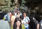 गर्मी से राहत का ठिकाना बना गुच्चुपानी, वीकेंड पर उमड़ रही पर्यटकों की भीड़; सैलानियों को अपनी ओर खींच रहीं प्राकृतिक गुफाएं, ठंडा जल और मनमोहक वादियां