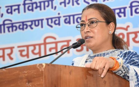 उत्तराखंड: मुख्यमंत्री आवास में नियुक्ति पत्र वितरण समारोह, 88 आंगनबाड़ी कार्यकर्ताओं को मिली पदोन्नति