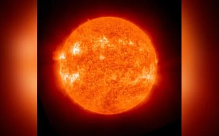 सूर्य की धड़कने बिगाड़ेंगी अंतरिक्ष मौसम का मिजाज, उपग्रहों और हवाई उड़ानों पर भी खतरा