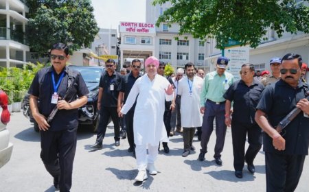 परमपूज्य ब्रह्मलीन श्रीमहंत इन्दिरेश चरण दास जी महाराज के महानिर्वाण दिवस पर किया गुरु का सिमरन, संगतों ने रक्तदान कर निभाई सेवा की परंपरा, 101 यूनिट रक्त संग्रहित