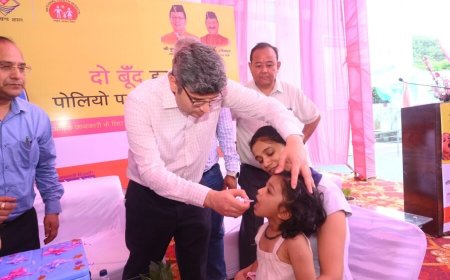दो बूंद जिंदगी की- हर बच्चे की सुरक्षा का संकल्प, उत्तराखण्ड में पल्स पोलियो अभियान का आगाज़, मिशन निदेशक NHM डॉ. संदीप तिवारी ने किया राज्यव्यापी पल्स पोलियो अभियान का शुभारम्भ