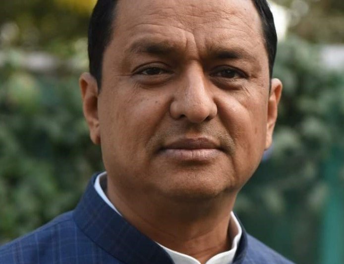 गोपेश्वर में खुलेगा अत्याधुनिक डायलिसिस सेंटर, गढ़वाल सांसद अनिल बलूनी ने सांसद निधि से किये 65 लाख मंजूर