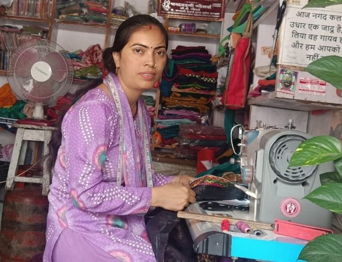 संघर्ष से सफलता तक : पहाड़ की बेटी प्रियंका ने लिखी आत्मनिर्भरता की कहानी