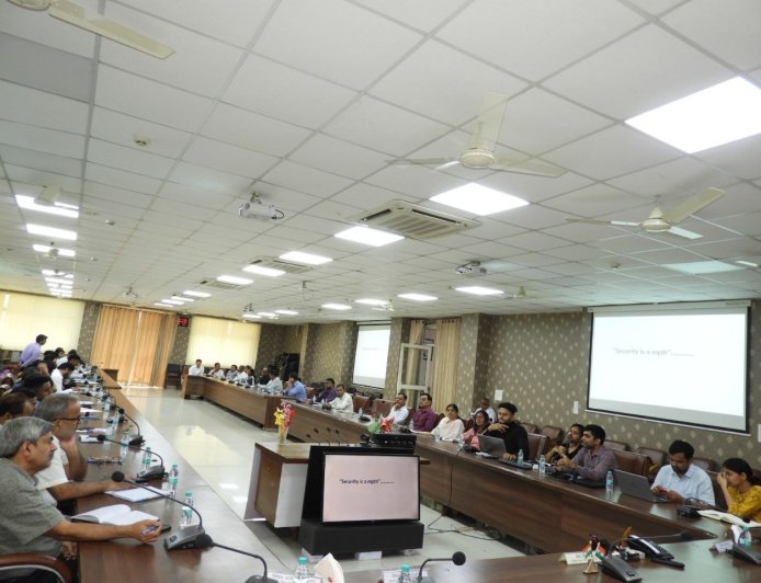 साईबर सुरक्षा के प्रति जागरूकता बढाने के लिए पीवीवीएनएल में MEITY एवं CDAC के सहयोग से कार्यशाला