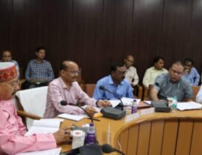 एमडीडीए ने अवैध निर्माण के खिलाफ कार्रवाई, तीन स्थानों पर सीलिंग