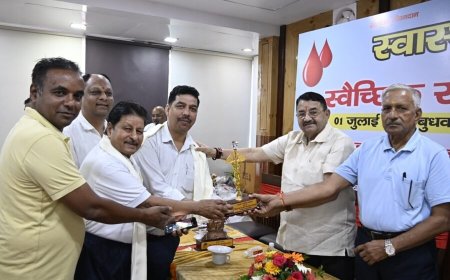 स्वास्थ्य संवाद एवं रक्तदान शिविर में पीआरएसआई देहरादून चैप्टर का सम्मान