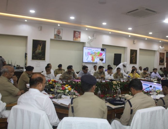 कांवड़ यात्रा 2026: सोशल मीडिया पर अफवाह, भ्रामक खबर, फेक नेरेटिव पर त्वरित हो कार्रवाई: डीजीपी राजीव कृष्ण