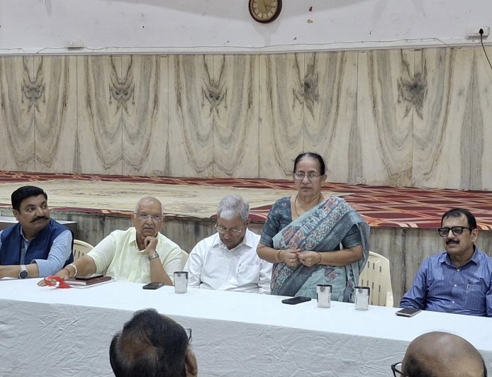 उत्तरांचल पंजाबी महासभा में एकता की पहल तेज, दोनों पक्षों ने पुरानी कोर कमेटी के निर्णय को माना सर्वोपरि