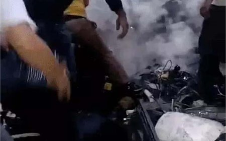जालंधर में कबाड़ के गोदाम में भीषण आग से मचा हड़कंप, फायर ब्रिगेड की 3 गाड़ियों ने पाया काबू