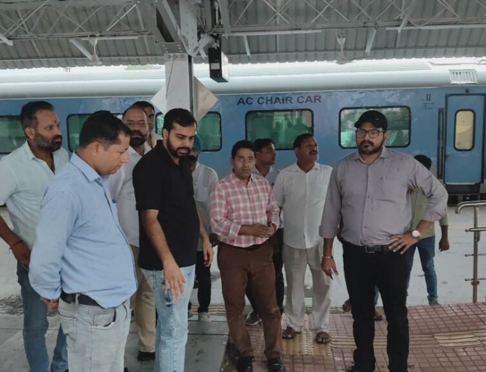 अक्टूबर तक पूरा होगा कोटद्वार का नया रेलवे स्टेशन! एडीआरएम ने निर्माणाधीन स्टेशन का किया निरीक्षण, गुणवत्ता के साथ समयसीमा में काम पूरा करने के निर्देश