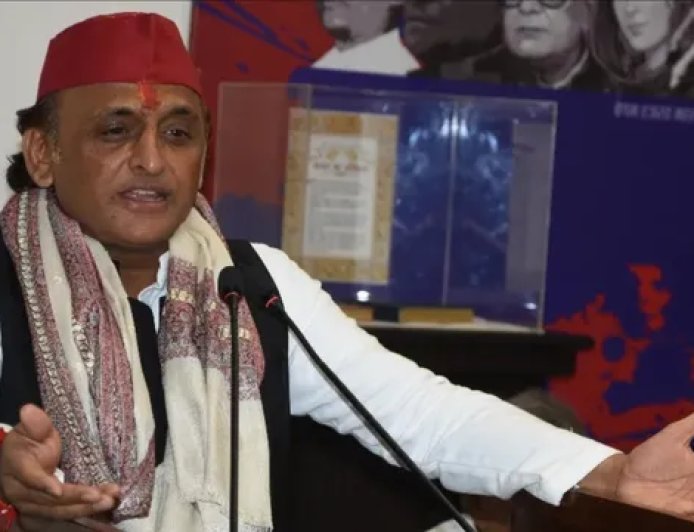 आंगनबाड़ी कार्यकर्ताओं को लेकर अखिलेश यादव का बड़ा ऐलान, मानदेय तीन गुना करने का वादा; सेवानिवृत्ति उम्र भी बढ़ेगी