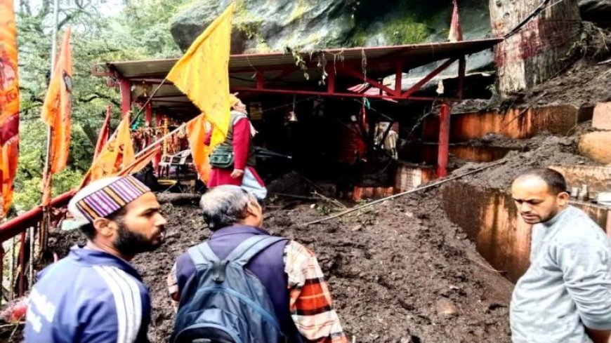 चमोली में भारी से कल्पेश्वर महादेव परिसर में घुसा मलबा, पौड़ी-देवप्रयाग मार्ग लगातार हो रहा बाधित