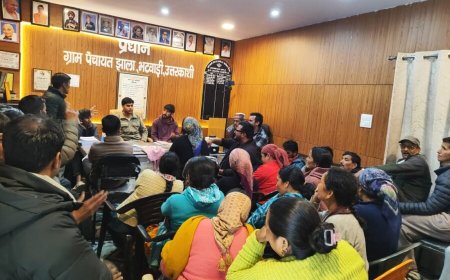 उत्तरकाशी : जनभागीदारी से ग्राम सभा झाला में लिए गए दो ऐतिहासिक निर्णय, प्लास्टिक मुक्त गांव बनाने और पंचपुरा वीर सिंह भवन के संरक्षण का लिया संकल्प