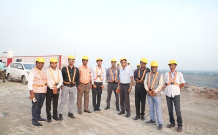 कोयला खदानों को देख विकास की एक और तस्वीर से रूबरू हुआ उत्तराखंड का मीडिया दल