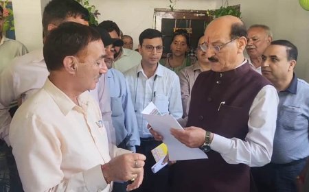 फर्जी  स्वतंत्रता सेनानी आश्रित प्रमाण-पत्रों से लिए MBBBS में एडमिशन, स्वास्थ्य मंत्री के पास पहुंची 370 संदिग्ध अभ्यर्थियों की सूची