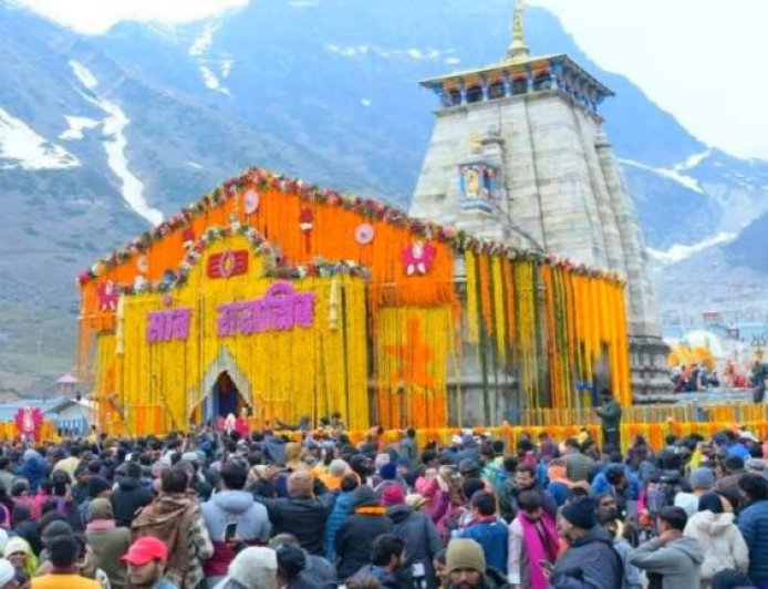 बारिश पर भारी पड़ रही बाबा केदार के भक्तों की आस्था, 14 लाख से अधिक श्रद्धालु कर चुके दर्शन