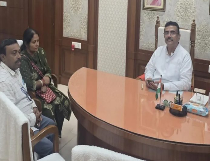 शुभेंदु अधिकारी से मुलाकात के बाद ममता गुट की नंदीग्राम उम्मीदवार ने नामांकन वापस लिया, उपचुनाव से पहले बड़ा सियासी घटनाक्रम
