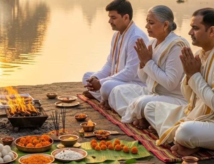 पितृपक्ष में दोपहर को ही क्यों किया जाता है श्राद्ध? शास्त्रों में बताया गया है खास कारण, जानें सही विधि