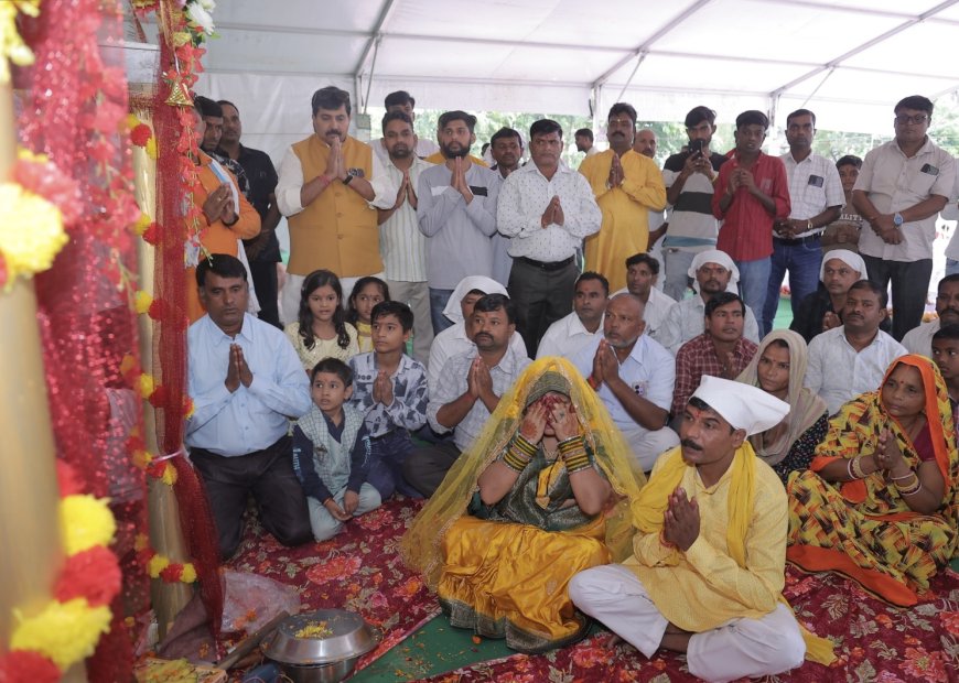 बिहारी महासभा के विश्वकर्मा पूजनोत्सव में उमड़ा जनसैलाब, भक्ति के साथ जीवंत हुई भोजपुरी लोकसंस्कृति