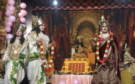 श्री आदर्श रामलीला ट्रस्ट, राजपुर द्वारा संचालित श्रीराम लीला मे राम-सीता विवाह व राम वन गमन का हुआ भावपूर्ण मंचन