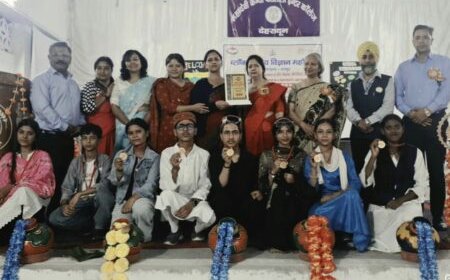विज्ञान महोत्सव में 252 विद्यार्थियों ने दिखाई प्रतिभा, नाटक में बन्नू इंटर कॉलेज ने मारी बाजी