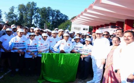 नशामुक्त उत्तराखंड वॉकथॉन को सीएम धामी ने दिखाई हरी झंडी, कहा- नशे के खिलाफ लड़ाई समाज की साझा जिम्मेदारी