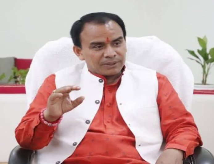 बदरी केदार यात्रा मार्ग पर नई सौगात, गढ़ दर्शन रिजॉर्ट का शुभारंभ, चारधाम यात्रियों को परोसा जाएगा पहाड़ी व्यंजन